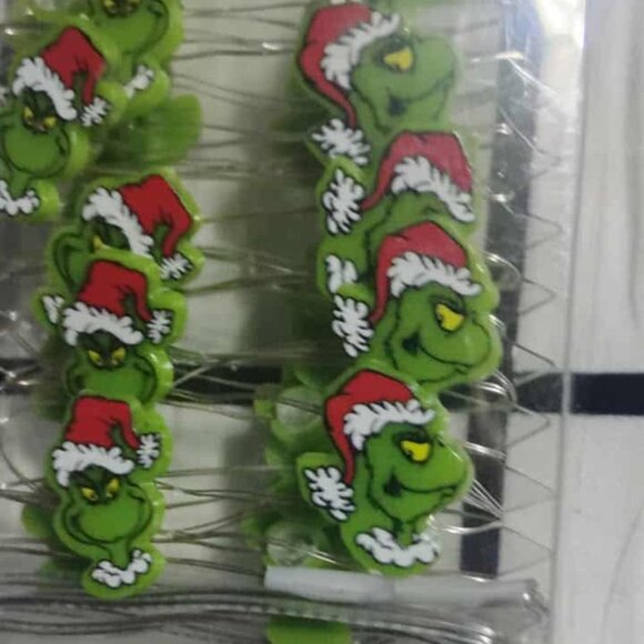 Used 16" Grinch tree w/lights - Picture 5 of 5